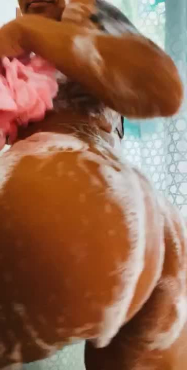 ᗷᗩ𝗂ᒪ𝖤Y [ lilmermaidxx ] - hi 😊 - ePornLeak