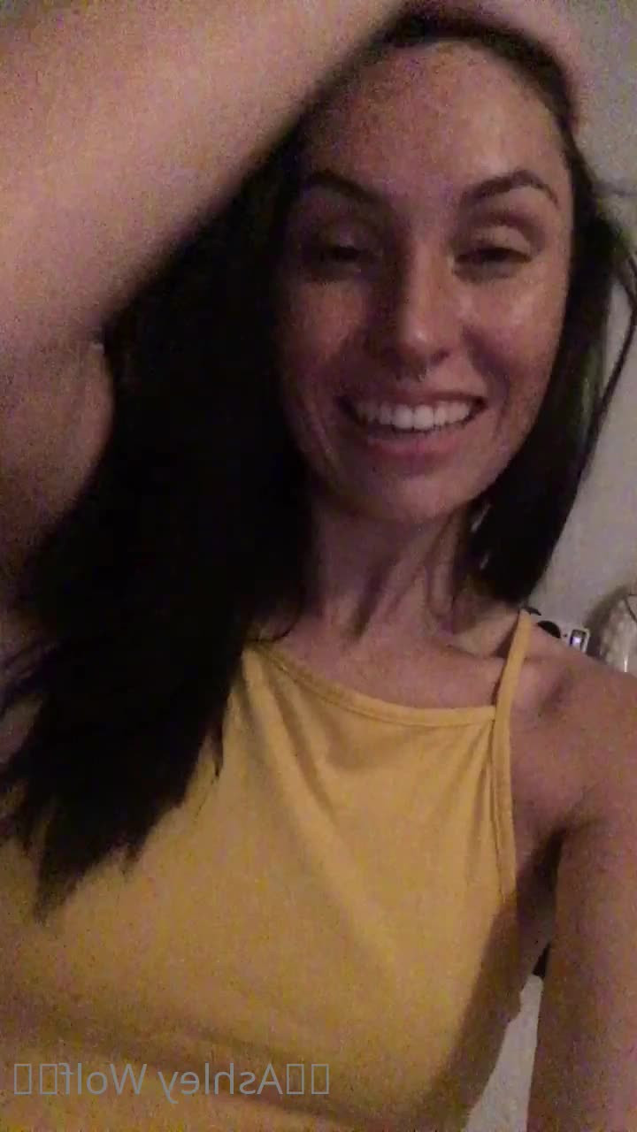 Ashley Wolf [ ash_wolf_ ] - I couldn't decide...so why not both! - ePornLeak