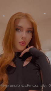 Kate Shumskaya [ kate_shumskayafree ] - Photoset PT 1 (40 pics) 🤍🤎💛  Cute and cuddly with a big