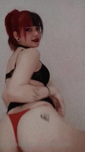 Sircesita [ littlesircesita ] - Wildcat shaking that naked shiny ass  Song  Zed Zilla ft Jucee Froot-