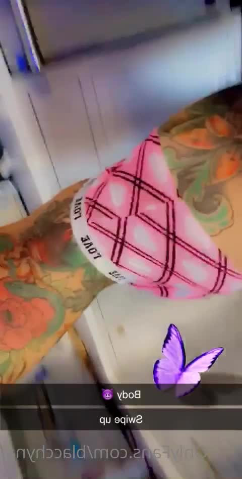 Blac Chyna [ blacchyna ] - Awww, that's so sweet that you want to see much more of a hot kitty - ePornLeak