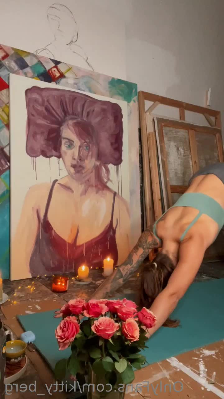 Kitty Berg 🏔1st nude climber [ kitty_berg ] - bebota98  Hi  how are you  I invite you to subscribe to my FREE - ePornLeak