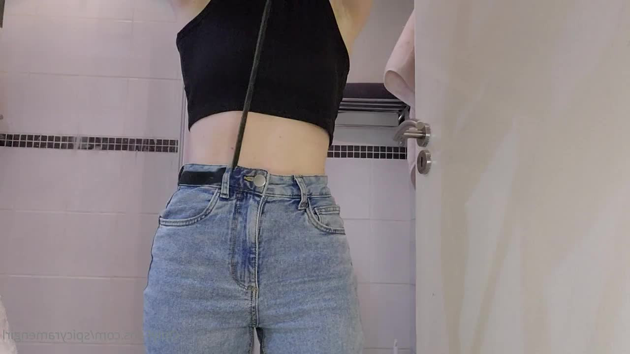 Skye [ spicyramengirl ] - IT’S ME LUCY V 😆 I’ll be running the NBC OnlyFans. If you want - ePornLeak