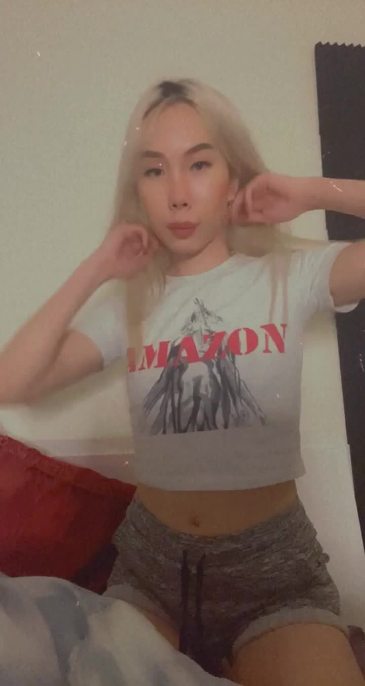 goji berry 🍒 [ onlytrans ] - What do you think of my bikini - ePornLeak