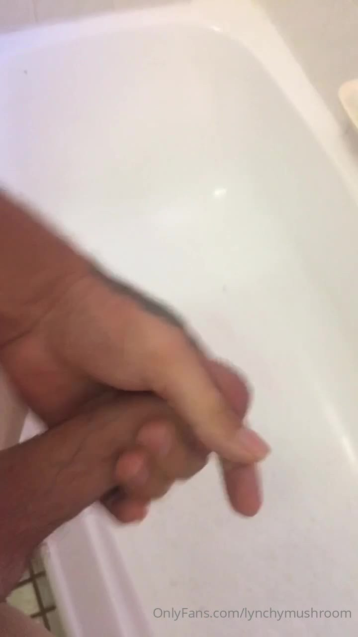Trent Lynch [ daddymush69 ] - How is this view?😜 - ePornLeak