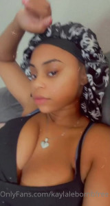 Kaylalebomb [ kaylalebombbb ] - Every girl needs a pair of fuck me pumps
