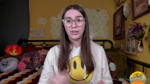 Daydreamur_gurl - Would you spank me?