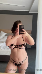 SINGLE BABYGIRL 💕 Mandy 💗 sexting [ mandysweet2020 ] - Can you hear how wet my pussy is while I twerk?