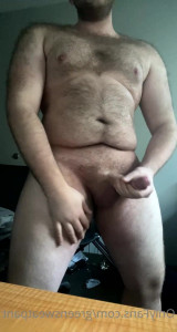 Louis [ greensweatpant ] - Wanna see me workout  amp  stretch Naked   LIKE this for the the