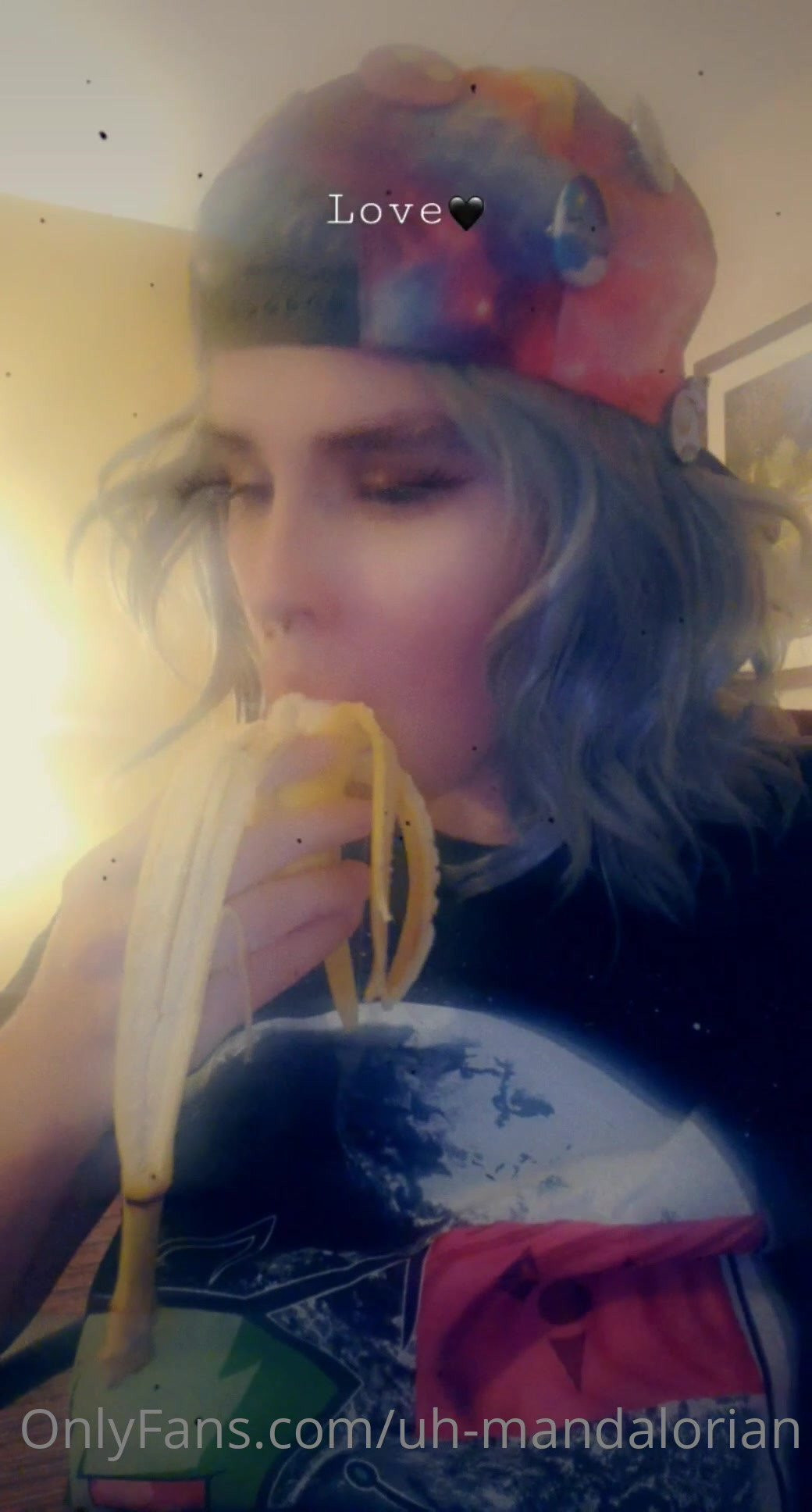 Humpday addams [ humpday_addams ] - Trying to keep shaved but it's hard when I can't get to that part 😆 - ePornLeak
