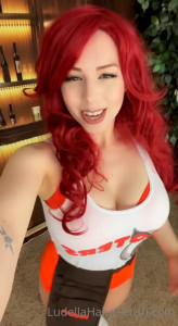 Ludella Hahn [ ludellahahn ] - Hello taking long hot baths after a long hard work day definitely