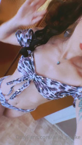 ariel peake [ ariel_peake ] - I m such a good wife