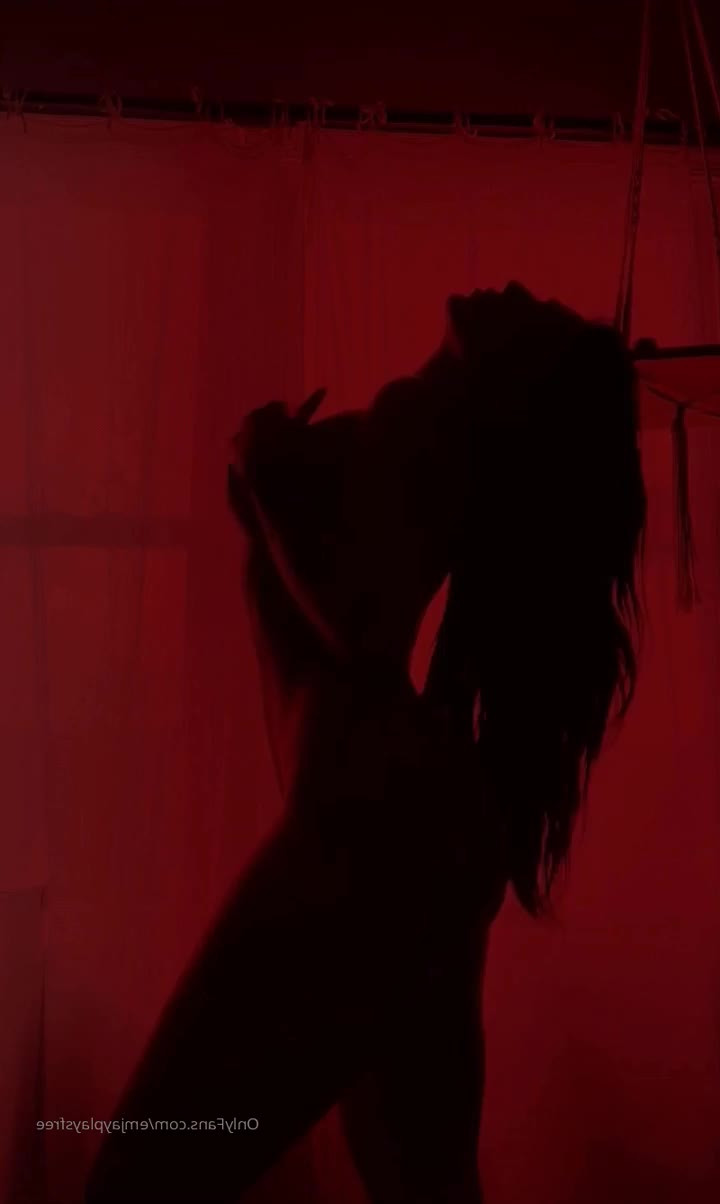Emjayplaysfree - Good morning  Who wants to clap this ass for me - ePornLeak