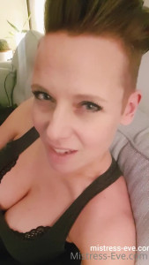 Mistress Eve [ mistress-eve ] - If you somehow missed this sexy af set of pictures and videos  don t