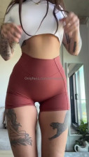 Tismpump Teasing Her Bouncy Boobs