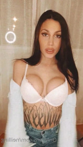 neilling - Saturday s are meant for Me to relax in bed while I fuck your wallet