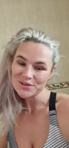 Abi Fox [ abifox12 ] - HORNY BABE @victoria_blackk😈😈😈Follow her link
