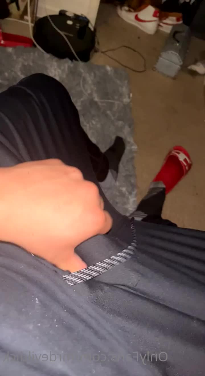 Devildick😈 [ mrdevildick ] - Hope everyone had the best Halloween 🎃 - ePornLeak