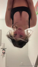 Linksgroupie In Hot POV Of Her Sitting In Her Underwear