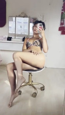 Maxin.Afc Spreading Wide In Slutty Lingerie