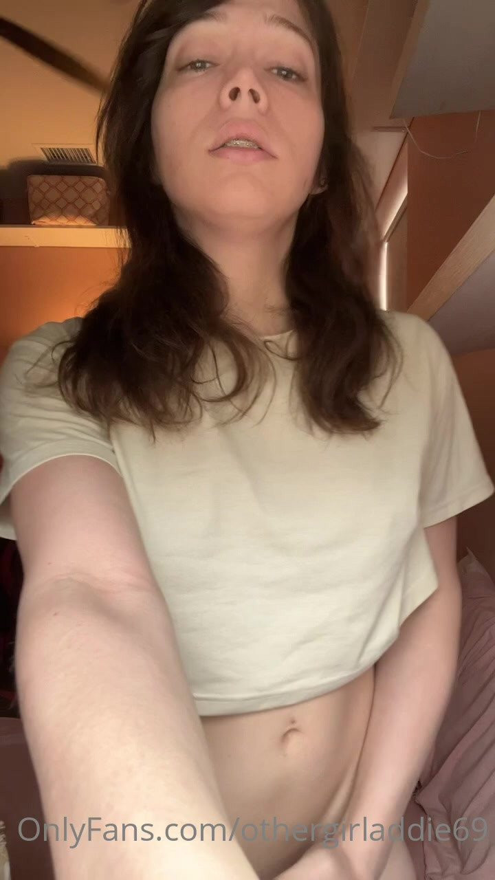 AddieLove [ othergirladdie69 ] - Do you want to taste - ePornLeak