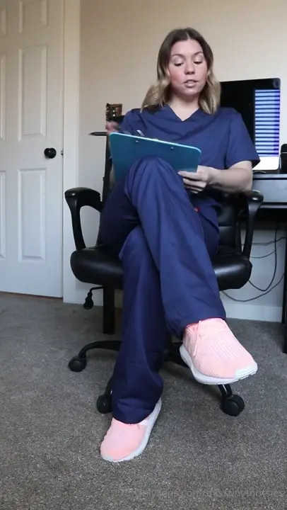 Misstinytootsies Jerks You Off JOI - ePornLeak