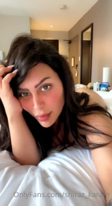 shiraz_karam - Happy Monday love 💋❤️ do you like my new pedi?