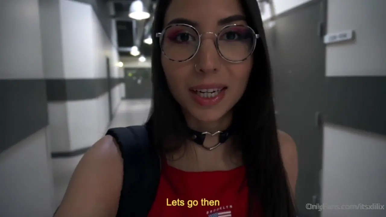 ItsxLilix Has Sex In A Photo Shoot - ePornLeak