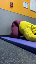 Nocarekali Strips At The Gym Locker After Pussy Workout