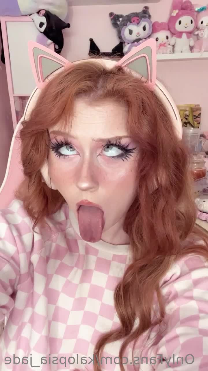 Kalopsia Jade [ kalopsia_jade ] - I just got back from my vocal lesson, how was your day?💕 - ePornLeak