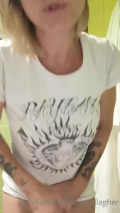 Mia Gallagher [ miagallagher ] - Lick me from head to toe