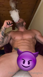 Mihaloglou - boobs or cock babe ! make ur choice!🔞