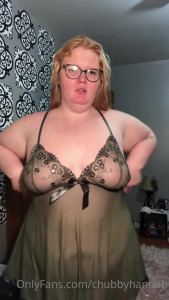 Hannah [ chubbyhannah ] - Did you know I have a free onlyfans page too? 