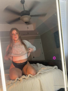 steph🙈 [ stephhunny ] - Cum have some wet dreams with me tomorrow night at 11 30 eastern LIVE