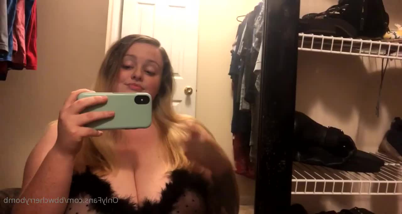 Cherry 🍒 [ bbwcherrybomb ] - I know I’m making you DROOL 🤤 - ePornLeak