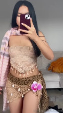 Huniboo95 Looks Sexy In Her Beach Attire
