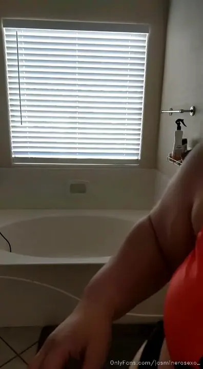 Jasminerosexo_On A Full Shower Stream - ePornLeak