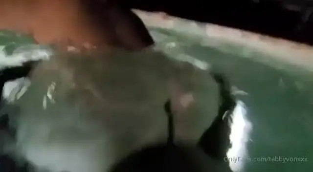 Tabbyvonxxx Rides BBC In The Hot Tub - ePornLeak