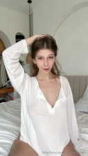 Quick Little Boobs Shake By Yuliaschreiber