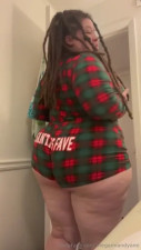 Megamiandyami Twerking Her Huge Ass