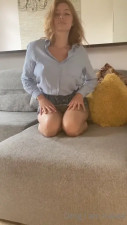 Aven Turinex Hot Feet Tease On The Couch
