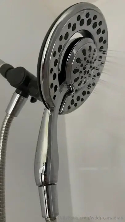 Wildncanadian's Shower Showcase - ePornLeak