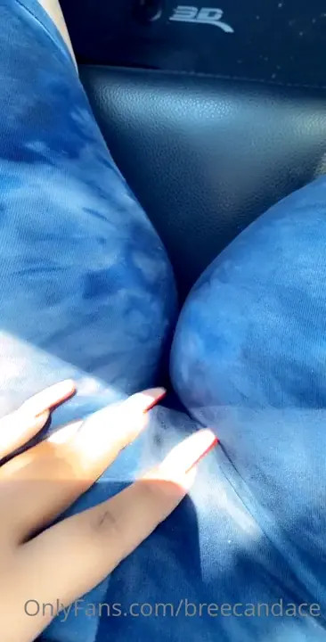 Breecandace Touching Pussy In Shorts - ePornLeak