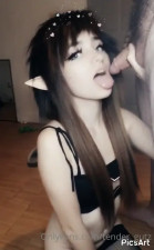Sleepy.Bunii Sucking Boyfriend's Small Cock