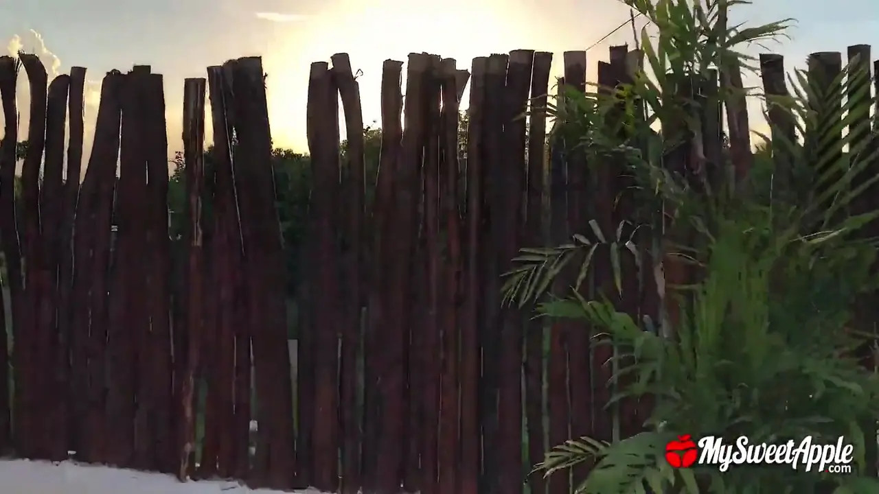 My Sweet Apple In Hot Vacation Sex - ePornLeak