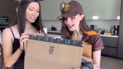 Lucy Mochi Cums As Dainty Wilder Squirts