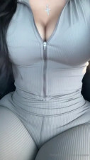 Nesssaaaaa's Quick Boobs Grab