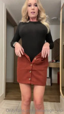 Sierramistvip Striptease To Full Nude