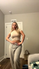 Anna Kopf Shaking Her Big Boobs