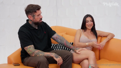 Lena The Plug, Lucia Rossi Threesome On PlugTalk